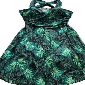 Swimsuit Cocopear 5XL NWT Green Black leaf print romper Plus Size One Piece
